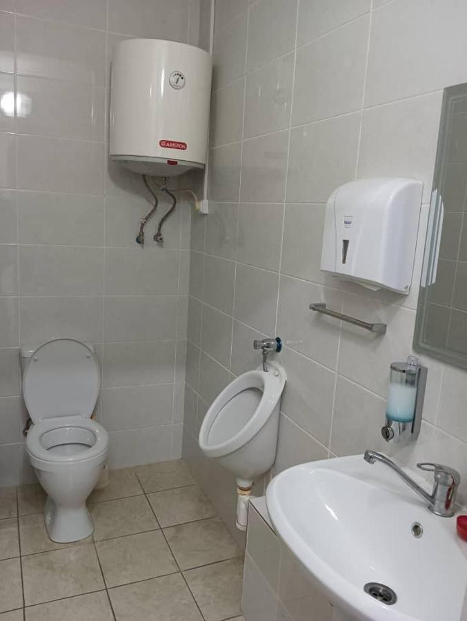 Bekbro Hostel Bişkek Dış mekan fotoğraf